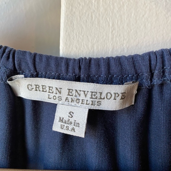 Free With Purchase Green Envelope Tank Damage Small Women’s - Picture 2 of 5